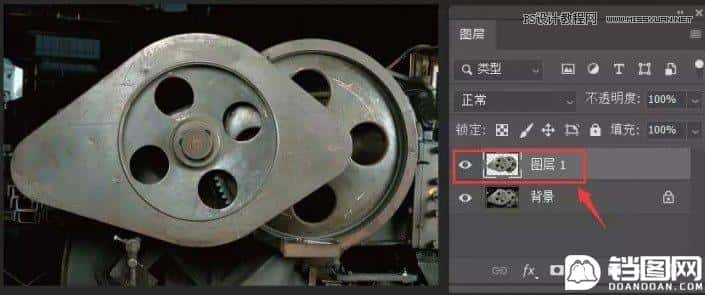 Photoshop给金属板上添加上逼真的生锈效果