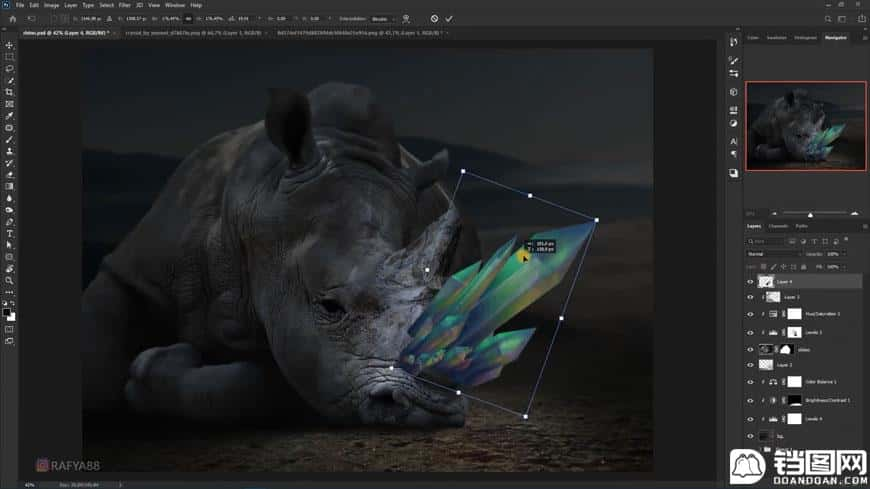 Photoshop合成水晶长有水晶的犀牛